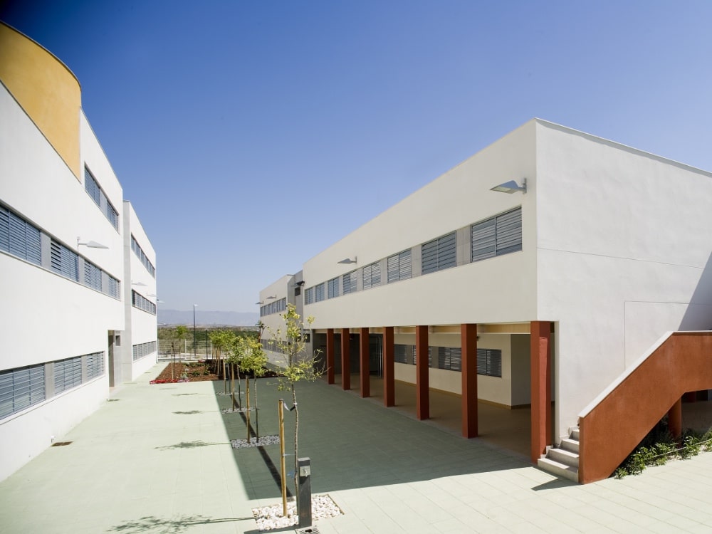 Colegio "Valdeserra" en Vera, Almería