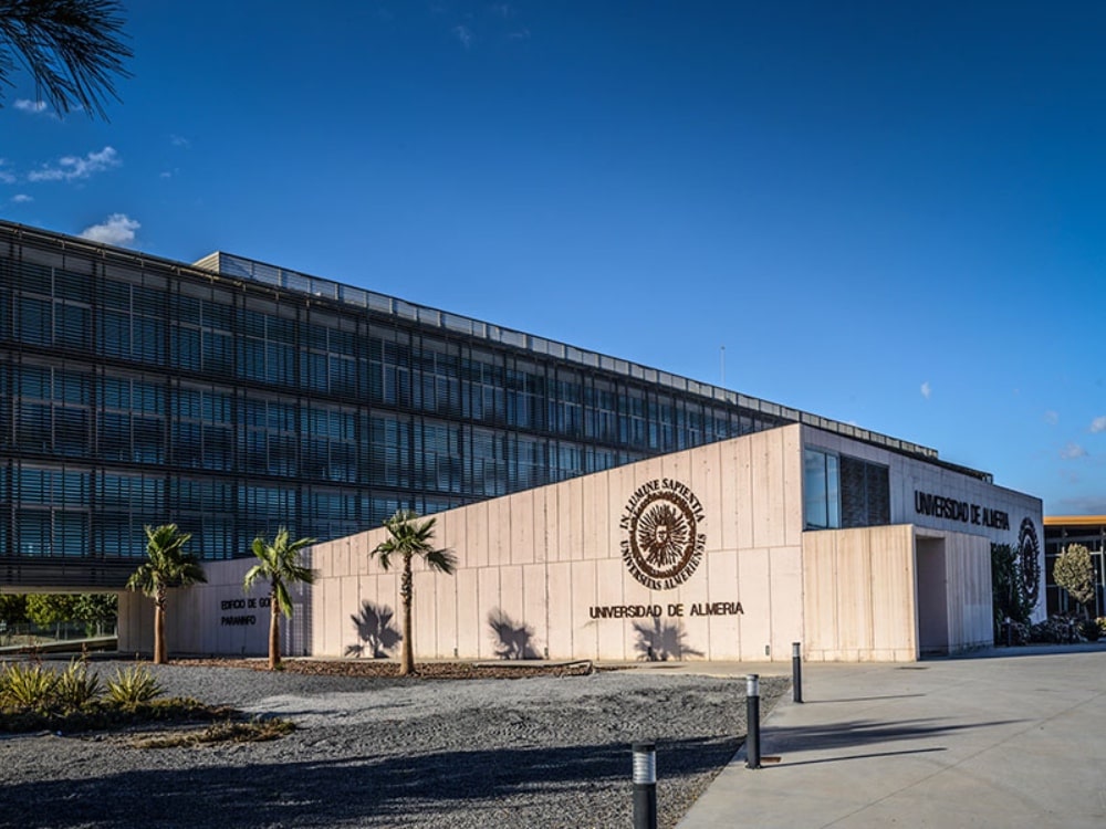 Edificio de gobierno y paraninfo de la Universidad de Almería