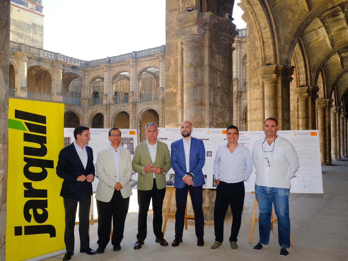 Monasterio San Jerónimo en Sevilla, restaurado por Jarquil, visita alcalde